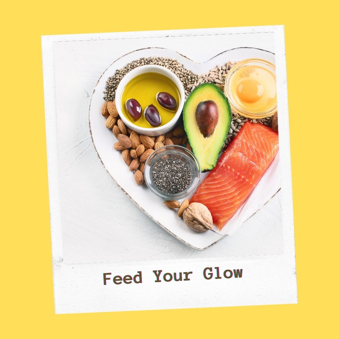 Heart-shaped plate of skin-friendly foods
